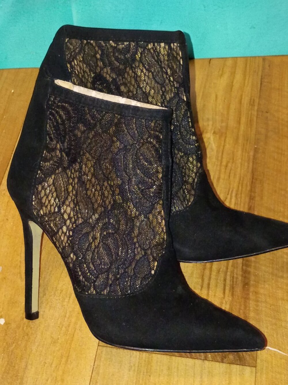 Size 5 1/2 ankle boots